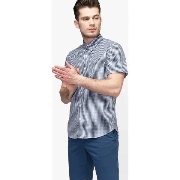 Timberland Koszula Ss Ss Suncook River Small Gingham Shirt S , niebieski, rozmiar L. Niebieskie koszule męskie Timberland, na lato, l, bez wzorów, z bawełny, klasyczne, bez kołnierzyka, bez ramiączek. W wyprzedaży za 199.99 zł.