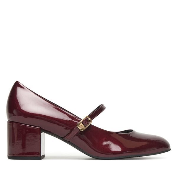 Czółenka HÖGL. Czerwone czółenka damskie HÖGL, bez wzorów, bez obcasa, bez zapięcia. Za 719.99 zł.