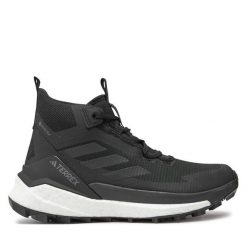 Trekkingi adidas. Czarne obuwie trekkingowe damskie Adidas, z gore-texu, bez zapięcia. Za 599.99 zł.