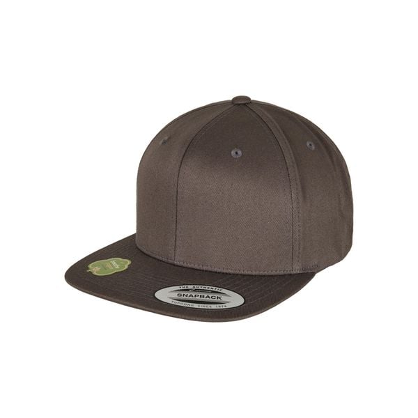 Czapka Flexfit organic cotton. Zielone czapki damskie FLEXFIT, bez wzorów, z bawełny. Za 120.00 zł.