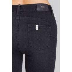 Jeansy damskie Bottom Up LIU JO. Jeansy damskie Liu Jo, bez wzorów, z jeansu. Za 899.00 zł.