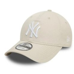 Czapka baseballowa New York Yankees. Białe czapki damskie New Era, bez wzorów, casualowe. Za 227.50 zł.