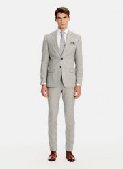 PAKO LORENTE - Wełniany garnitur męski w kratkę. Garnitury męskie Pako Lorente, m, bez wzorów, z wełny, eleganckie. Za 2,999.98 zł.