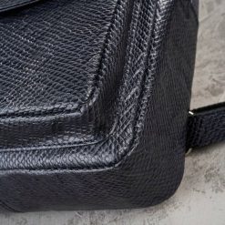 Paolo Peruzzi Portfel damski skórzany T-09-BL plecaczek damski miejski czarny T-18-PBL zestaw prezentowy ZUP-108-BL. Czarne portfele damskie Paolo Peruzzi. Za 482.74 zł.