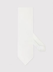 PAKO LORENTE – Beżowy gładki krawat. Brązowe krawaty i muchy Pako Lorente, bez wzorów, z elastanu. Za 129.99 zł.