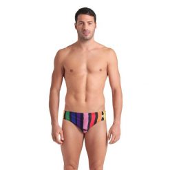 Kąpielówki Arena Painters Stripe Swim Briefs. Czarne kąpielówki męskie ARENA, m, bez wzorów. Za 119.99 zł.