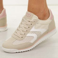 Beżowe sportowe półbuty damskie Potocki 11675. Brązowe obuwie sportowe damskie VINCEZA, na lato, w ażurowe wzory, z dresówki, eleganckie, bez obcasa, na płaskiej podeszwie, bez zapięcia. Za 149.00 zł.