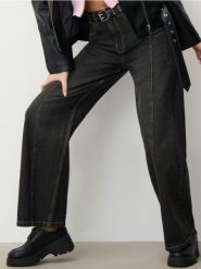 Jeansy - szary. Szare jeansy damskie Sinsay, bez wzorów, z jeansu. W wyprzedaży za 35.99 zł.