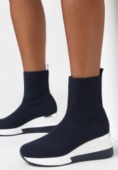 Granatowe Sneakersy Kaxene. Niebieskie obuwie sportowe damskie Born2be, bez wzorów, prążkowane, bez zapięcia. Za 149.99 zł.