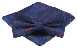Mucha Męska z Poszetką - Alties - Niebieskie Tło, Delikatne Kwiaty. Niebieskie krawaty i muchy Alties, bez wzorów, eleganckie. Za 54.00 zł.