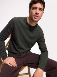 Bawełniany sweter - ciemnozielony. Zielone swetry męskie Reserved, l, bez wzorów, z bawełny, bez kołnierzyka, bez ramiączek. Za 119.99 zł.