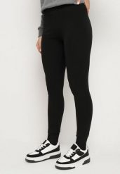 Czarne Legginsy z Wysokim Stanem Ozdobione Aplikacją Batira. Czarne legginsy damskie Born2be, z aplikacjami, z jeansu. Za 14.99 zł.