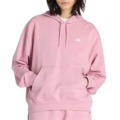 Bluza sportowa damska New Balance WT41507PTF. Czerwone bluzy damskie New Balance, s, bez wzorów, z materiału, biznesowe, bez ramiączek, z kapturem. Za 339.00 zł.