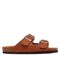 Klapki Pepe Jeans. Brązowe klapki damskie Pepe Jeans, bez wzorów, z jeansu, bez obcasa, bez zapięcia. Za 169.99 zł.