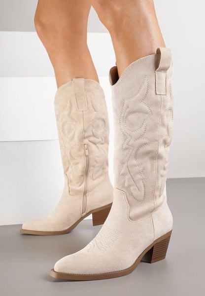 Beżowe Kozaki Typu Kowbojki w Klasycznym Stylu z Imitacji Zamszu Rilamira. Brązowe kozaki damskie Renee, bez wzorów, z jeansu, bez obcasa, na obcasie, bez zapięcia. Za 169.99 zł.