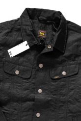 KURTKA LEE COACH RIDER JACKET PITCH BLACK L86RTDEM 112122773. Czarne kurtki męskie Lee, l, bez wzorów, bez kaptura. Za 289.99 zł.