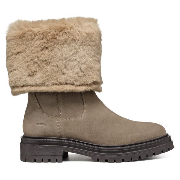 Botki Geox. Brązowe botki damskie Geox, bez wzorów, bez obcasa, na płaskiej podeszwie, bez zapięcia. Za 419.99 zł.