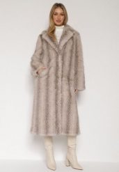 Jasnobeżowy Jednorzędowy Płaszcz Futerko o Klasycznym Kroju Yrelsha. Brązowe płaszcze damskie Born2be, l, bez wzorów, z futra, klasyczne, bez kołnierzyka, bez kaptura. Za 279.99 zł.