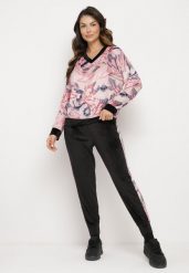 Różowo-Czarny Komplet Dresowy Welurowy Bluza w Abstrakcyjny Wzór Spodnie z Lampasami Ivalaria. Czerwone bluzy damskie Born2be, bez wzorów, z dresówki, bez ramiączek, bez kaptura. Za 119.99 zł.
