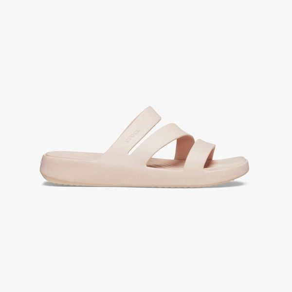 Klapki damskie do chodzenia Crocs GETAWAY STRAPPY. Brązowe klapki damskie Crocs, bez wzorów, sportowe, bez obcasa, bez zapięcia. Za 169.00 zł.
