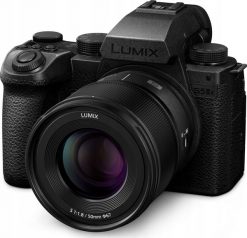 Aparat Panasonic Lumix S5 II X + S 50mm f/1.8 (DC-S5M2XCE). Aparaty bezlusterkowce PANASONIC. Za 11,147.99 zł.