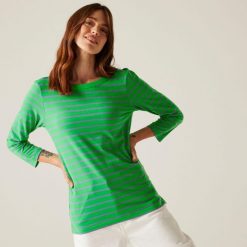 Koszulka do chodzenia z rękawem 3/4 damska Bayletta II. Zielone bluzki damskie Regatta, bez wzorów, z tkaniny, sportowe, bez kołnierzyka, bez ramiączek. Za 147.50 zł.