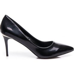 Small Swan czarne Lakierowane Szpilki Black. Czarne szpilki damskie Small Swan, bez wzorów, z lakierowanej skóry, bez obcasa, na szpilce, bez zapięcia. Za 75.90 zł.