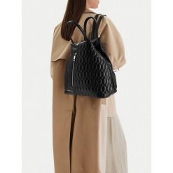 Plecak Lasocki. Czarne plecaki damskie Lasocki, bez wzorów. Za 199.99 zł.