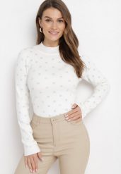 Biały Sweter z Wiskozy w Cyrkonie Babava. Białe swetry nierozpinane damskie Born2be, na zimę, bez wzorów, z wiskozy, bez kołnierzyka, bez ramiączek. Za 119.99 zł.