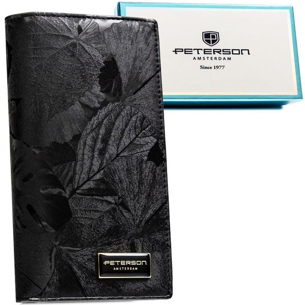 Duży, pionowy portfel damski w czarnym kolorze Peterson PTN PS1431-MLF. Czarne portfele damskie Peterson, ze skóry. Za 120.99 zł.