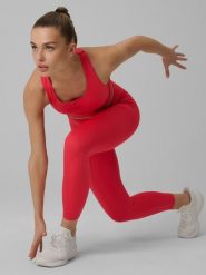 4F Legginsy treningowe szybkoschnące damskie - czerwone XS. Czerwone legginsy damskie 4F, bez wzorów. Za 119.99 zł.