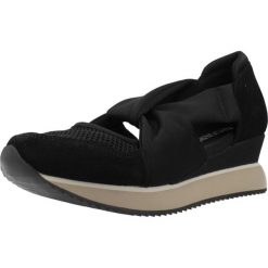 Sandały GIOSEPPO 78616G Czarny. Czarne sandały damskie Gioseppo, bez wzorów, ze skóry, bez obcasa, bez zapięcia. Za 348.99 zł.