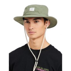 Czapka typu snapback Protest Amburgh. Fioletowe czapki męskie Protest, bez wzorów. Za 147.10 zł.