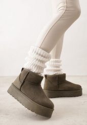 Zielone Krótkie Śniegowce na Grubej Podeszwie Aranwen. Zielone śniegowce damskie Renee, z dzianiny, bez zapięcia. Za 89.99 zł.