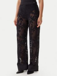 Guess Spodnie materiałowe O5BB00 W4700 Czarny Regular Fit. Czarne spodnie materiałowe damskie Guess, z aplikacjami, z materiału. Za 269.99 zł.