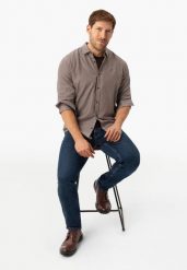 Koszula bawełniana K-MADO. Brązowe koszule męskie Volcano, l, bez wzorów, z bawełny, klasyczne, bez kołnierzyka, bez ramiączek. Za 149.99 zł.