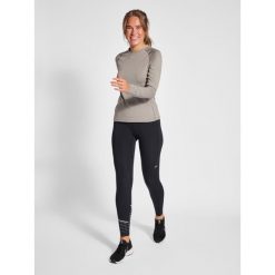 Legginsy damskie Newline Nwlchicago. Czarne legginsy damskie Newline, bez wzorów. W wyprzedaży za 186.60 zł.