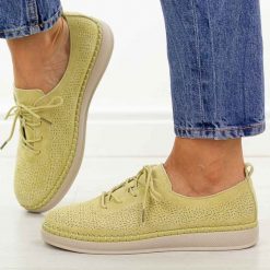 Żółte skórzane półbuty damskie Filippo Dp7674/26. Żółte półbuty damskie Filippo, na lato, bez wzorów, z jeansu, casualowe, z okrągłym noskiem, bez obcasa, na płaskiej podeszwie, bez zapięcia. W wyprzedaży za 197.10 zł.