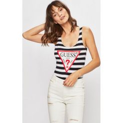 Guess Jeans - Top. Czerwone topy damskie Guess Jeans, l, bez wzorów, z bawełny, bez kołnierzyka, bez ramiączek. W wyprzedaży za 139.90 zł.