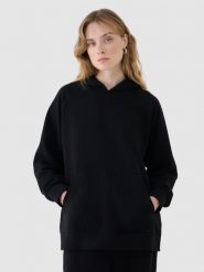 4F Bluza dresowa nierozpinana z kapturem damska - czarna L. Czarne bluzy damskie 4F, l, bez wzorów, z bawełny, klasyczne, bez ramiączek, z kapturem. W wyprzedaży za 79.99 zł.