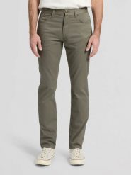 MESKIE SPODNIE LEE DAREN LICHEN OLIVE 112376405. Zielone spodnie materiałowe męskie Lee, bez wzorów, z materiału. Za 199.99 zł.