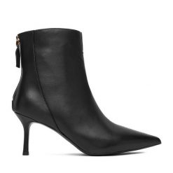 Botki Eva Minge. Czarne botki damskie Eva Minge, bez wzorów, bez obcasa, na szpilce, bez zapięcia. Za 449.99 zł.