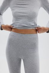 Bawełniane legginsy w kolorze GREY MELANGE - SHAPE-S. Szare legginsy damskie Marsala, bez wzorów, z bawełny. Za 89.90 zł.