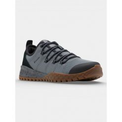 Buty Męskie Columbia Fairbanks Low. Czarne buty zimowe męskie Columbia, bez wzorów, bez obcasa, bez zapięcia. Za 559.00 zł.