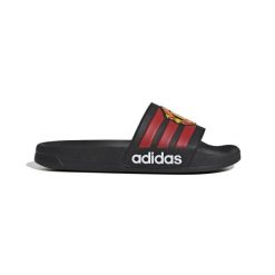 Sandały adilette Manchester United 2025/26. Czarne sandały męskie Adidas, bez wzorów, z materiału, sportowe, bez zapięcia. Za 113.99 zł.
