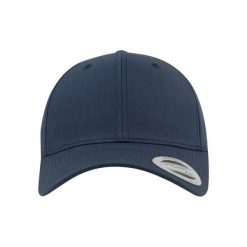 Czapka Flexfit curved Classique. Białe czapki damskie FLEXFIT, bez wzorów, z bawełny, klasyczne. Za 67.65 zł.