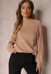 Beżowy Sweter Dzianinowy z Długim Rękawem i Guzikami Kithi. Brązowe swetry nierozpinane damskie Renee, bez wzorów, z dzianiny, casualowe, bez kołnierzyka, bez ramiączek. Za 129.99 zł.