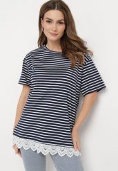 Granatowy T-shirt Bawełniany w Paski z Ozdobną Koronką Priscaia. Niebieskie t-shirty damskie Born2be, l, bez wzorów, z bawełny, bez kołnierzyka, bez ramiączek. Za 64.99 zł.
