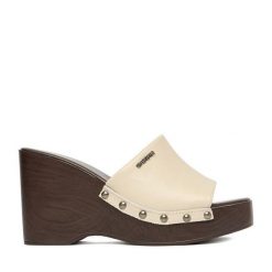 Klapki G-Star Raw. Brązowe klapki damskie G-Star Raw, bez wzorów, retro, bez obcasa, bez zapięcia. Za 259.99 zł.