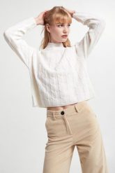Sweter damski wełniany Kartal MARELLA. Swetry nierozpinane damskie Marella, s, bez wzorów, z wełny, bez kołnierzyka, bez ramiączek. W wyprzedaży za 797.30 zł.